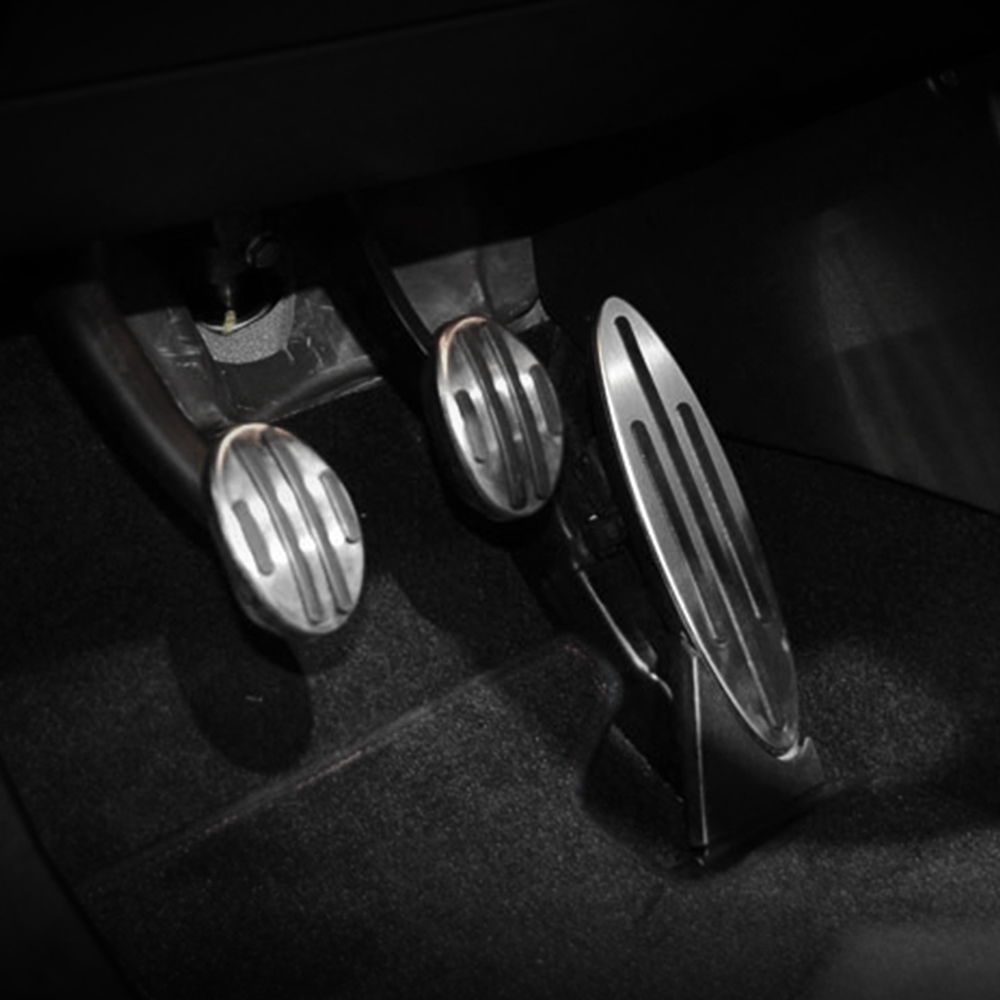 車のペダルガスブレーキクラッチレストペダルミニクーパーワンハッチハードトップ同胞 JCW R56 R60 R61 F54 F55 F56 アクセサリー