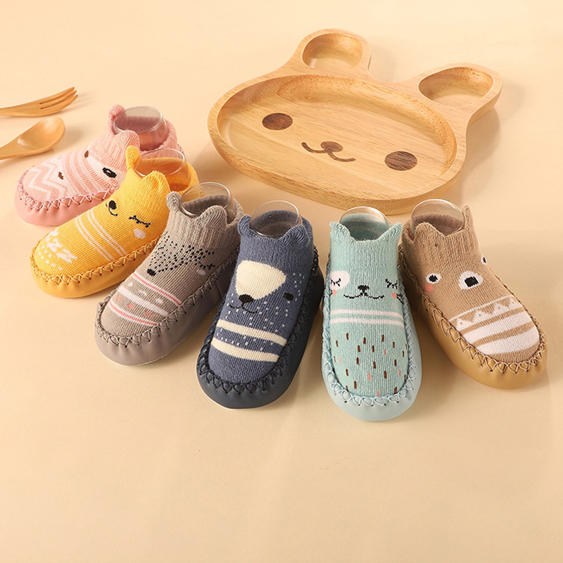 Tất Cho Bé Giày Trẻ Sơ Sinh Màu Dễ Thương Cho Trẻ Em Bé Trai Giày Búp Bê Mềm Đế Trẻ Tầng Giày Sneaker Bé Tập Đi Bé Gái Đầu Tiên Xe Tập Đi