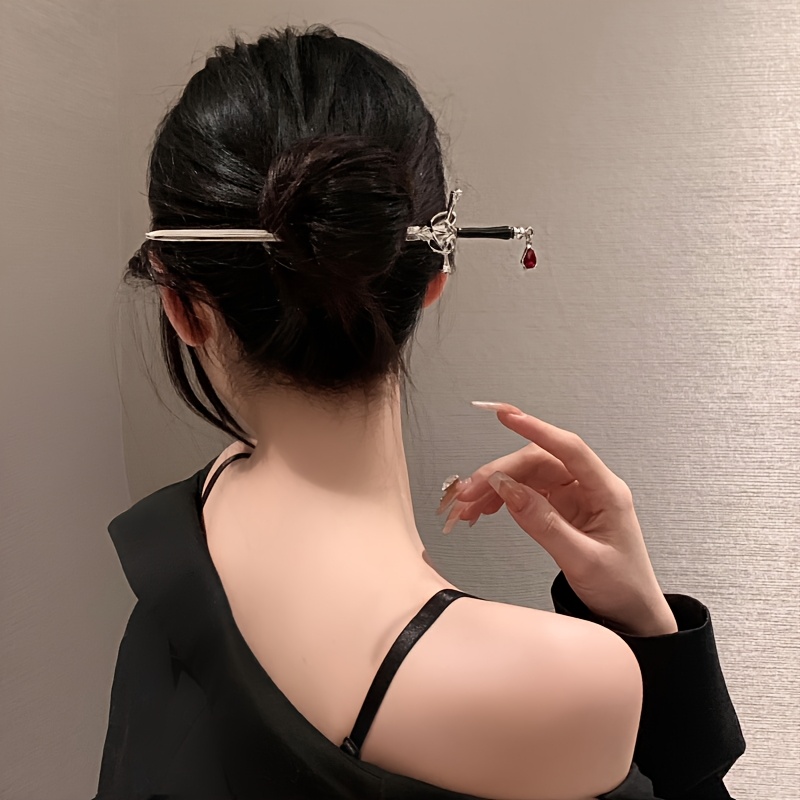 1, exquisite Vintage-Haarnadel in Schwertform – eine klassische Haarnadel für einen eleganten Look, ein traditionelles Haar-Accessoire, perfekt für Hochsteckfrisuren