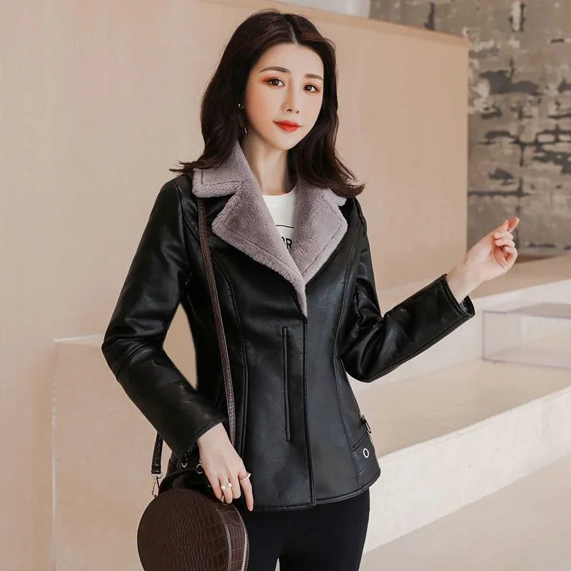 2024 neue Winter PU Leder Jacke Kurze Blazer Mantel Fleece doppelseitigen Pelz Leder Oberbekleidung Dame Dünne Klage Frauen Tops jacken