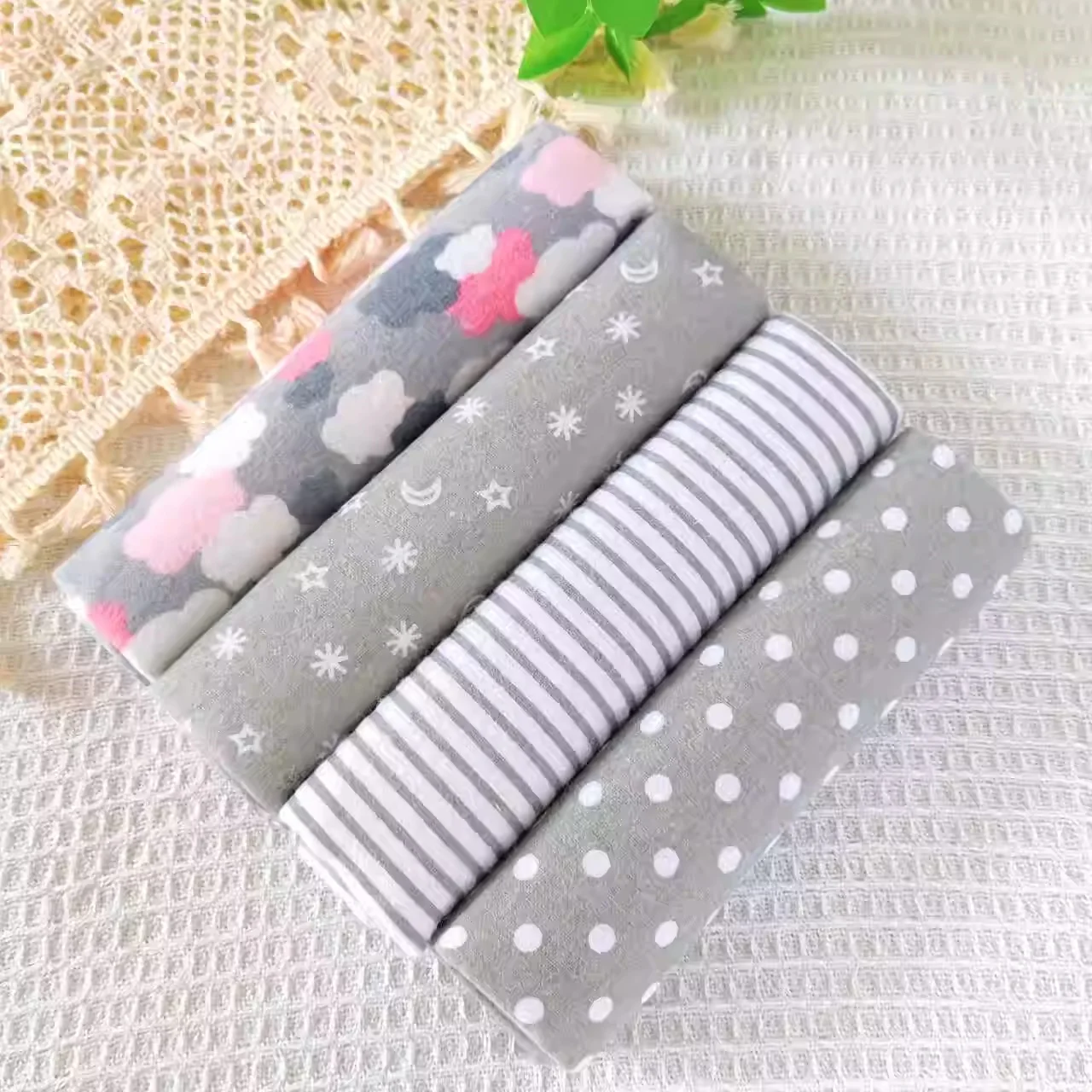 4 ชิ้น/แพ็คใหม่สีผ้าฝ้ายผ้าอ้อมเด็ก Swaddles Wrap รับผ้าปูที่นอนพิมพ์ผ้าห่มสําหรับเด็กทารก 76*76 ซม.