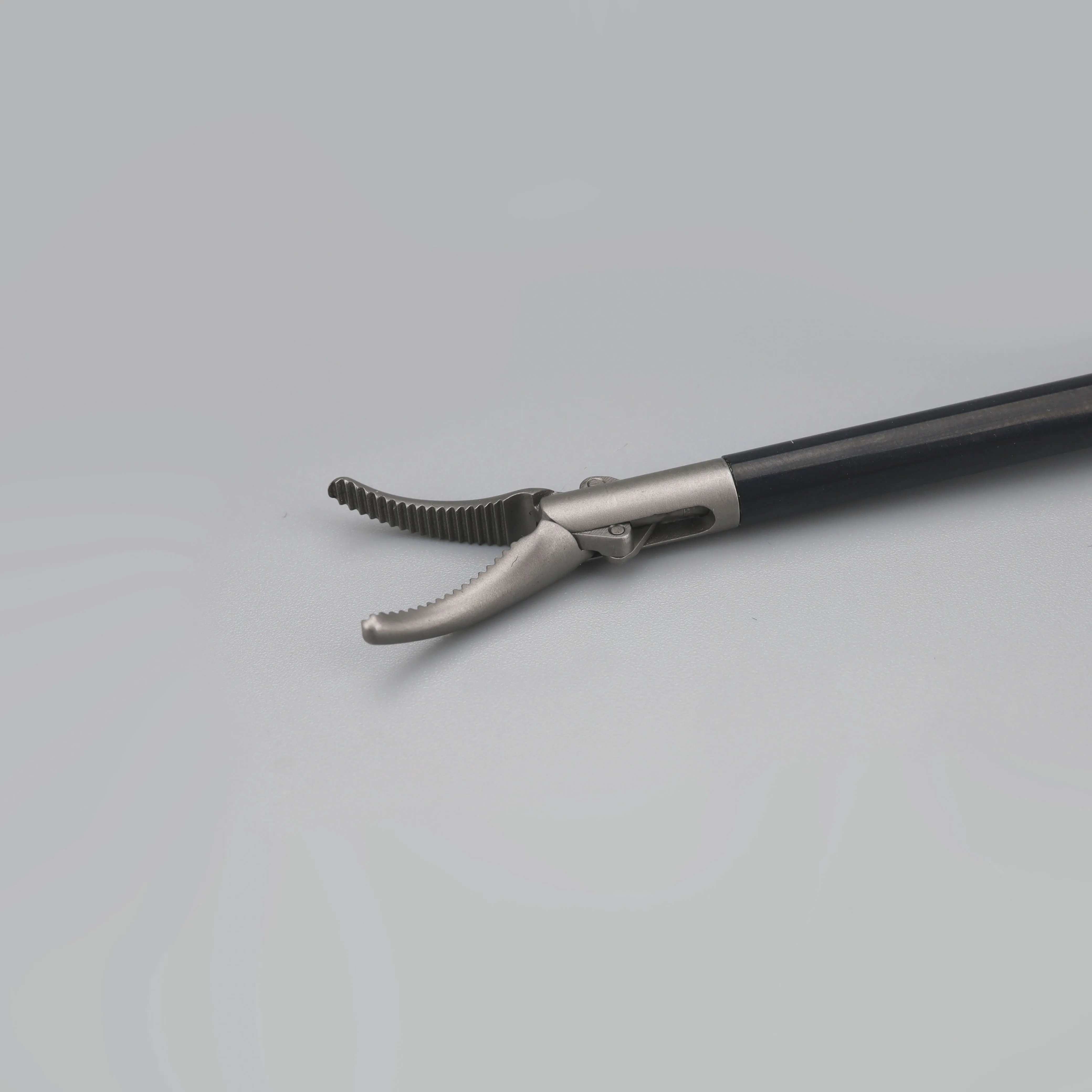 Laparoscopic simulator instruments needle holder disposable dissecting forceps scissors for training