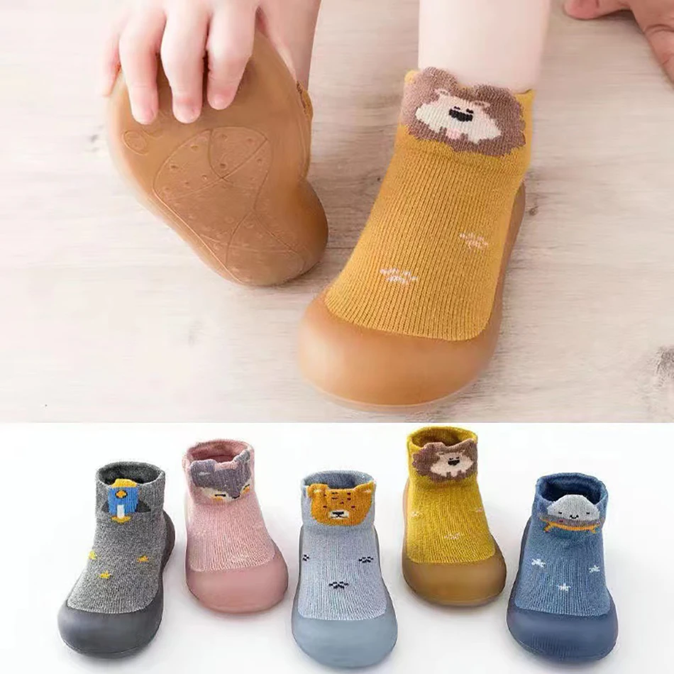 น่ารักและสบายผ้าฝ้ายทารกแรกเกิด First Walkers ถุงเท้าเด็ก Soft-Soled รองเท้าสบายๆในร่ม Breathable และ Non-SLIP รองเท้าเด็ก