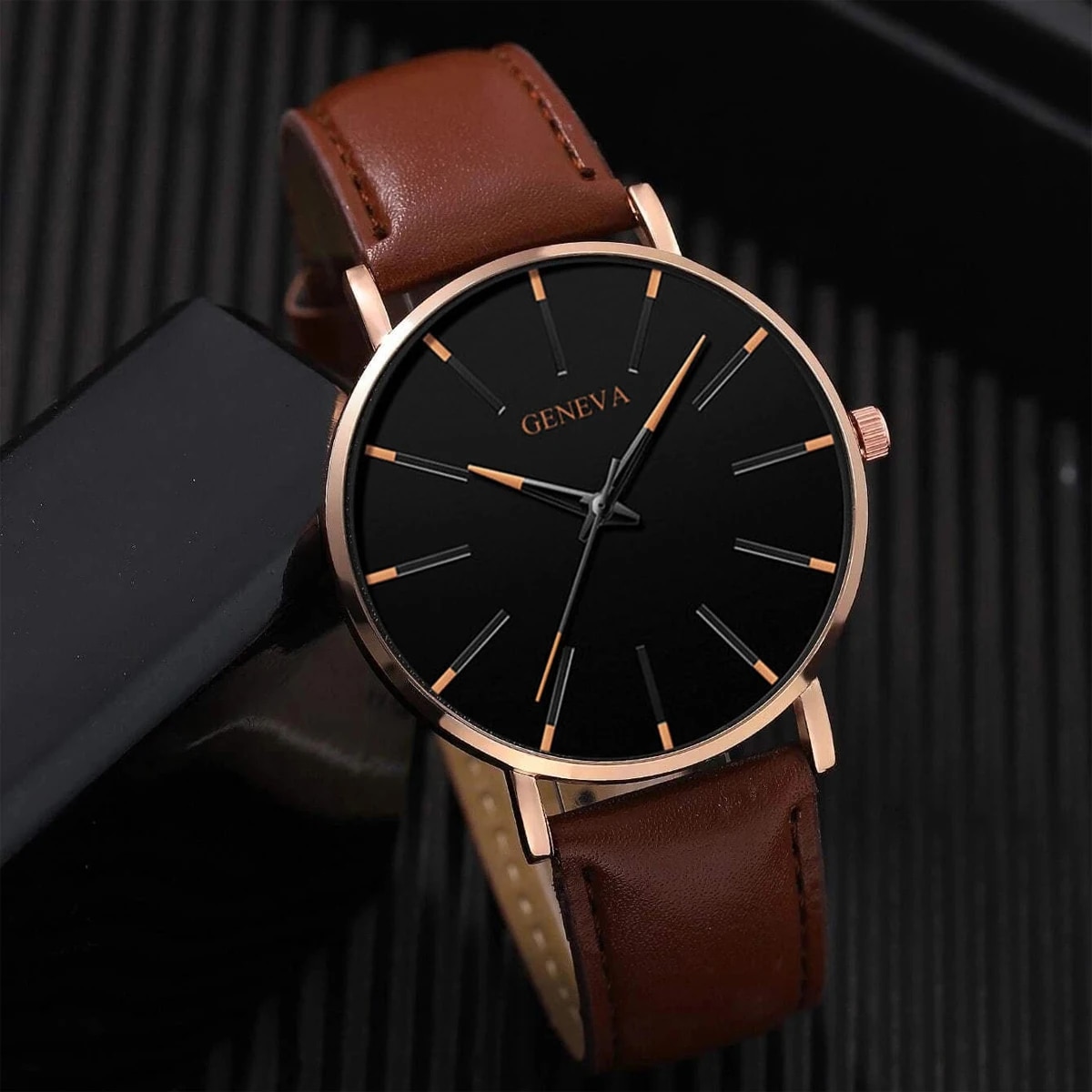 4 Stück Herrenmode einfache blaue Nadel Zifferblatt Zeiger Quarz Gürtel Uhr Luxus Leder Leder Holz Perlen Armband Ramadan Geschenkset