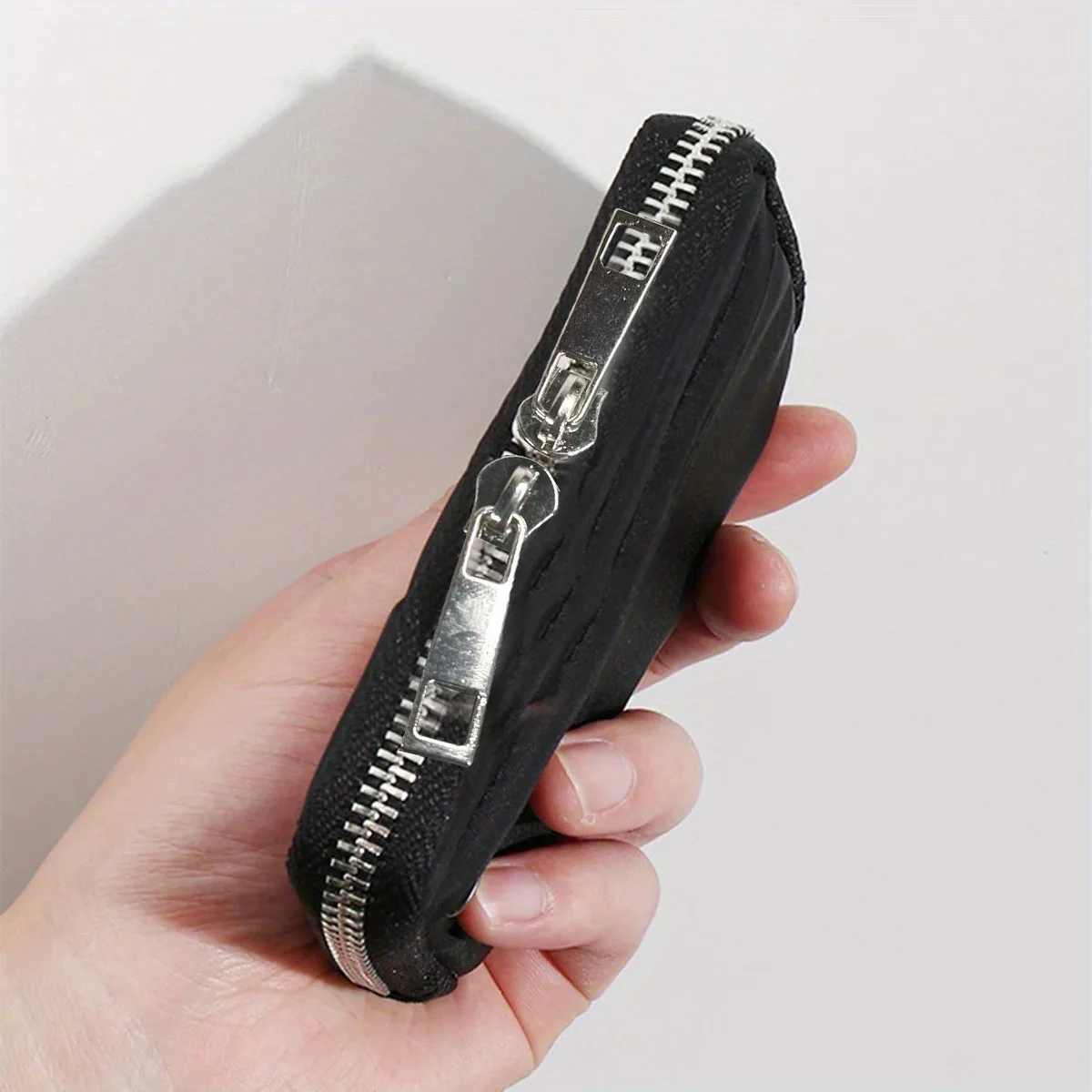 Slim-style waterproof nylon small wallet, multi-functional card holder, keychain, women's coin purse