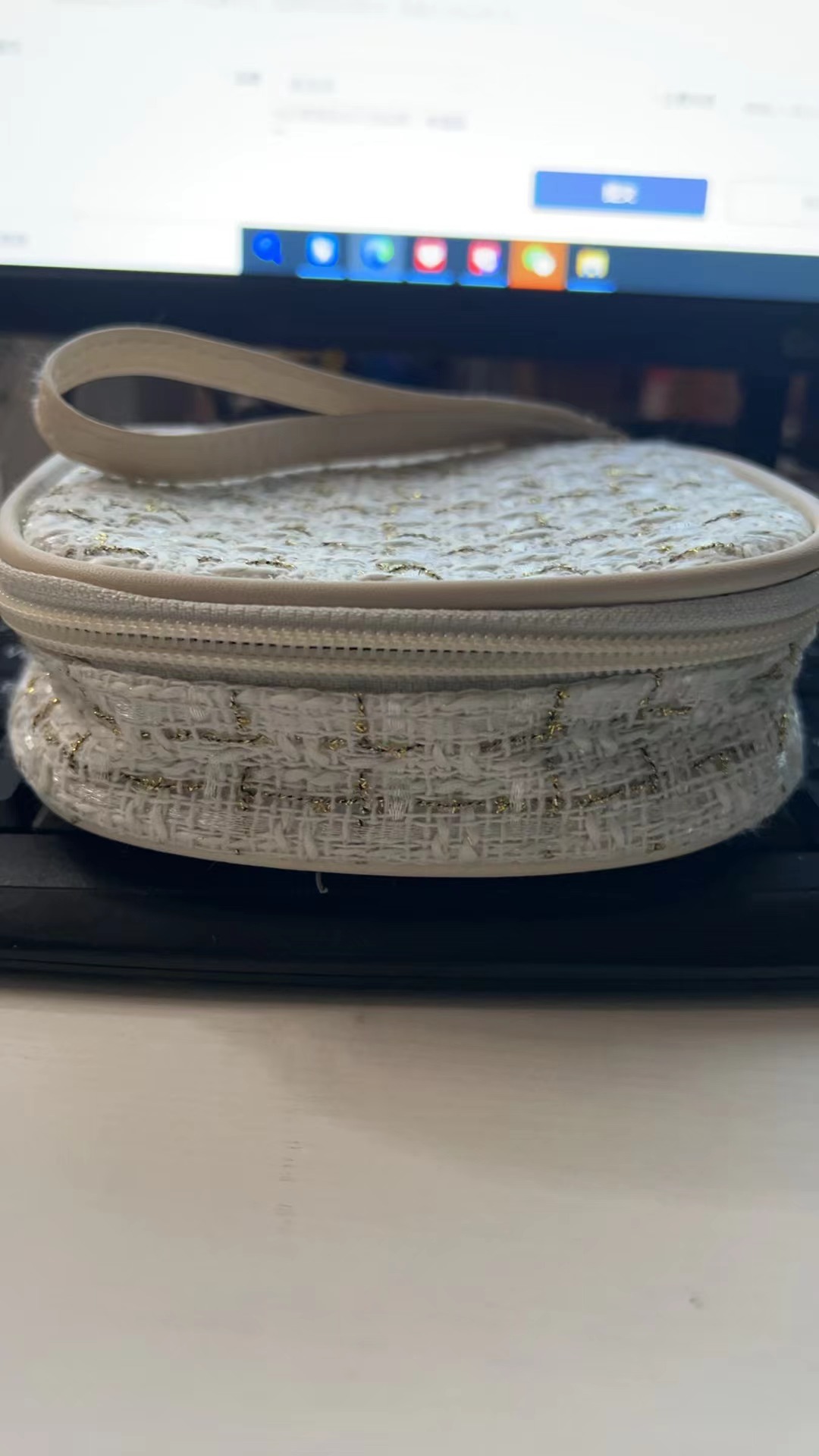 Mini Travel Cosmetic Bag Women's Cosmetic Bag Lipstick Storage Cosmetics Sanitary Napkin Physiological