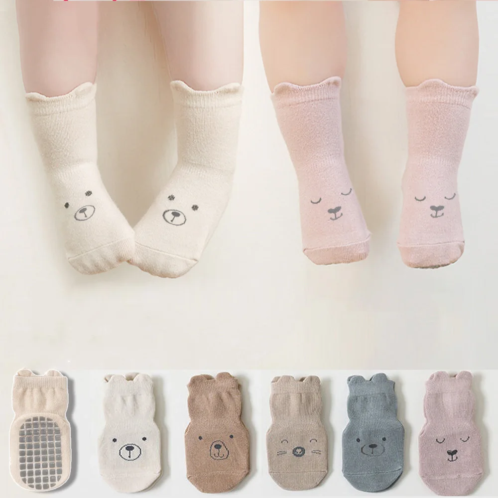 5 paia/lotto bambino antiscivolo calzino da pavimento 5 colori di orso stampa infantile ragazza calzini di cotone solido autunno antiscivolo calzino al ginocchio per bambini