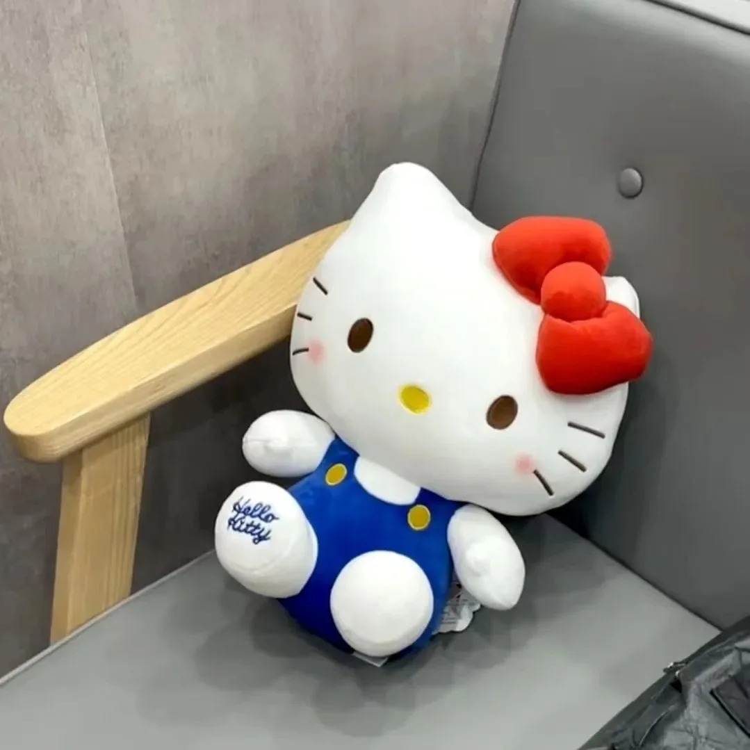 Hello Kitty ของเล่นตุ๊กตา Sanrio Plushie ตุ๊กตา Kawaii Hello Kitty ตุ๊กตาสัตว์ Hello Kitty เบาะโซฟาหมอนตกแต่งบ้านเด็กของขวัญ