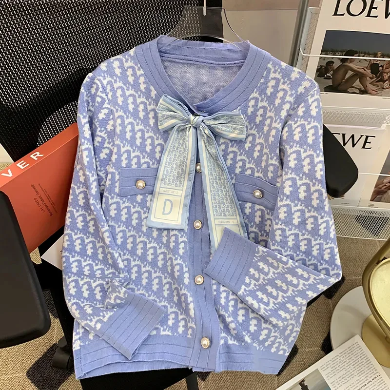 2024ใหม่เสื้อแจ็คเก็ตสเวตเตอร์ถักสำหรับผู้หญิงเสื้อโค้ทคาร์ดิแกนถักสีแดงสีชมพูสีดำเสื้อถักสีเทาเสื้อสำหรับผู้หญิง