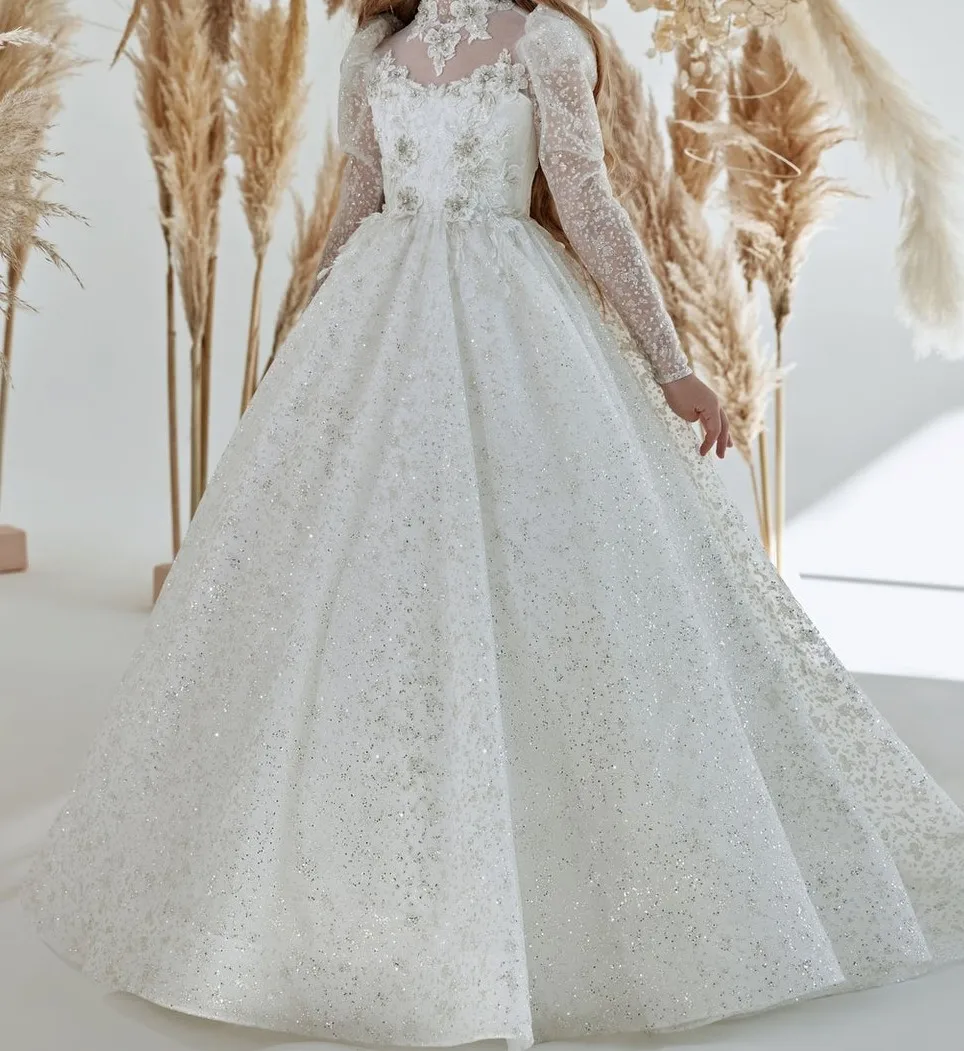 สีขาว Elegant Princess ดอกไม้สาวชุดเข็มขัดลูกไม้เย็บปักถักร้อยบน Bodice A-Line ชุดแต่งงาน Min เพื่อนเจ้าสาวชุดราตรี