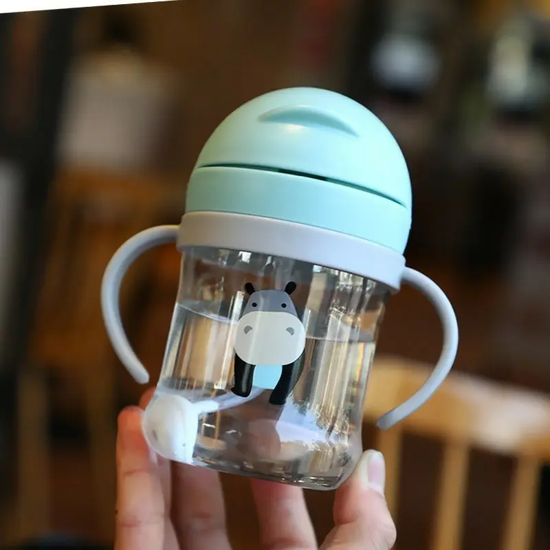Kinder niedliche stroh tasse kindergarten wasser becher mit saugkugel
