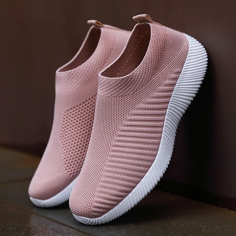 Nuove scarpe da donna rosa sneakers morbide scarpe da donna leggere e comode slip on mocassini pigri scarpe da passeggio per donna taglia 36-42