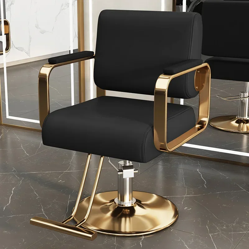 Poltrona da barbiere di lusso per barbiere Poltrona da barbiere progettata girevole in oro personalizzata Mobili per salone di bellezza Cadeira De Barbeiro