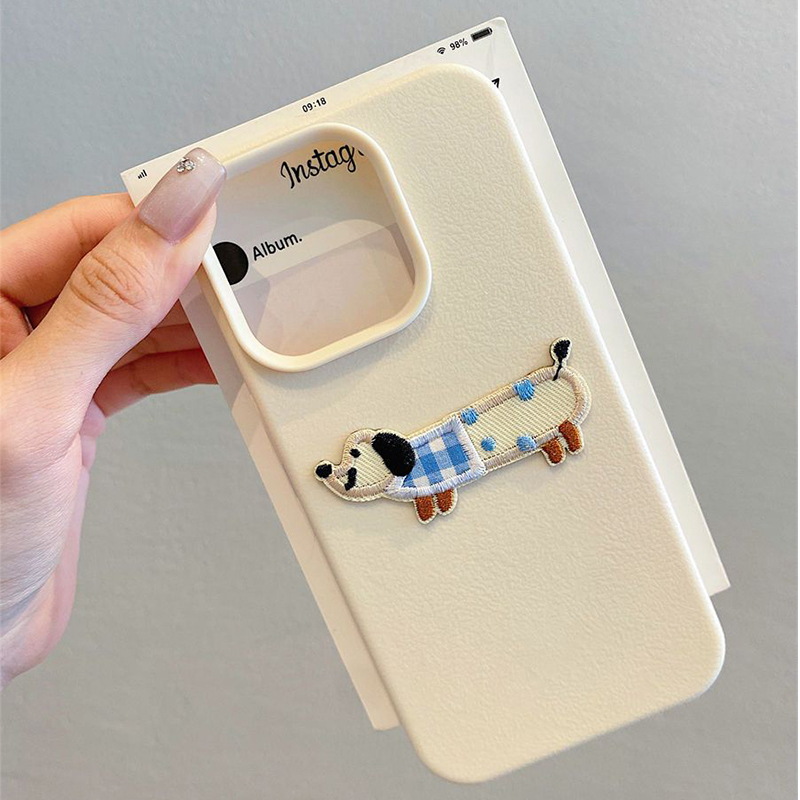 Funda de teléfono coreana con bordado de dibujos animados en 3D para iPhone 16, 15, 14, 13, 11, 12 Pro Max Plus, divertida funda con patrón de cuero para cachorros