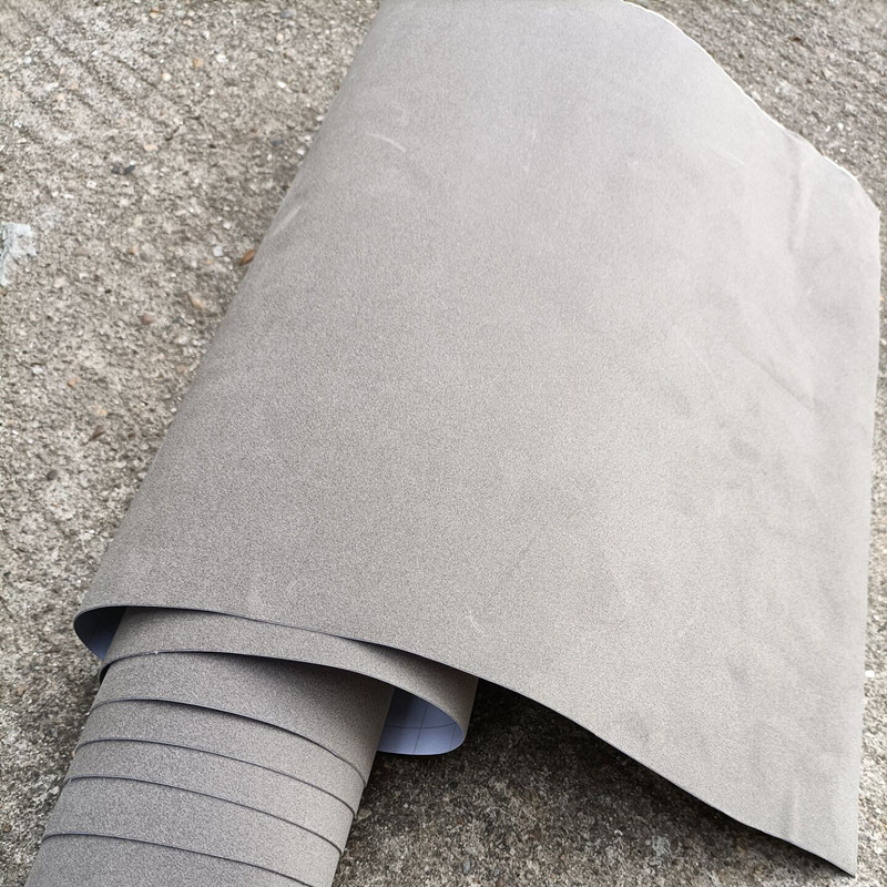 50*200 センチメートルプレミアム品質ベルベットスエード生地ビニール車ラップステッカー黒赤自己粘着ベルベット布フィルム車のスタイリング