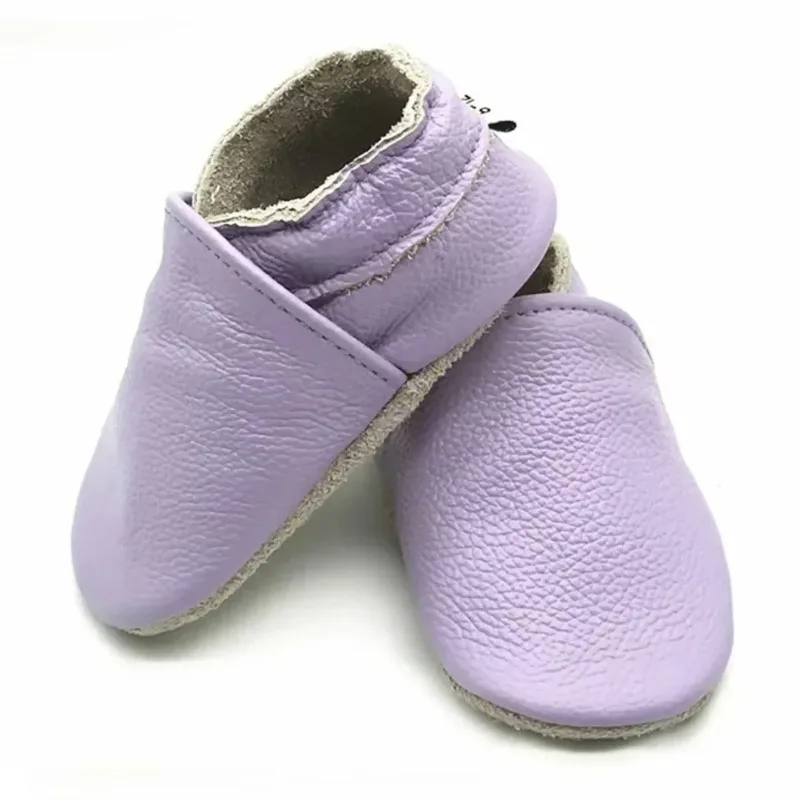 Sapatos de bebê de couro genuíno 2025 verão infantil da criança sapatos mocassins primeiro walker sola macia berço do bebê menino sapatos