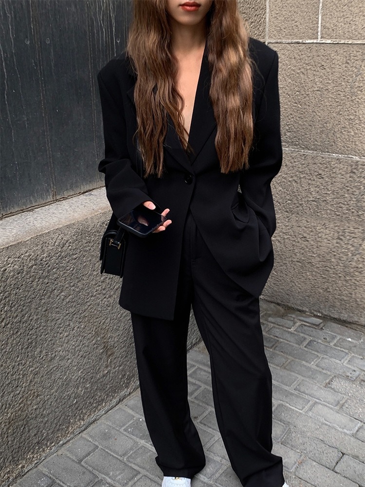 Modischer schmal geschnittener schwarzer Blazer für Damen 2025, Frühling und Herbst, neue Ankunft, einfarbig, schlankmachend, lässig, langärmelig