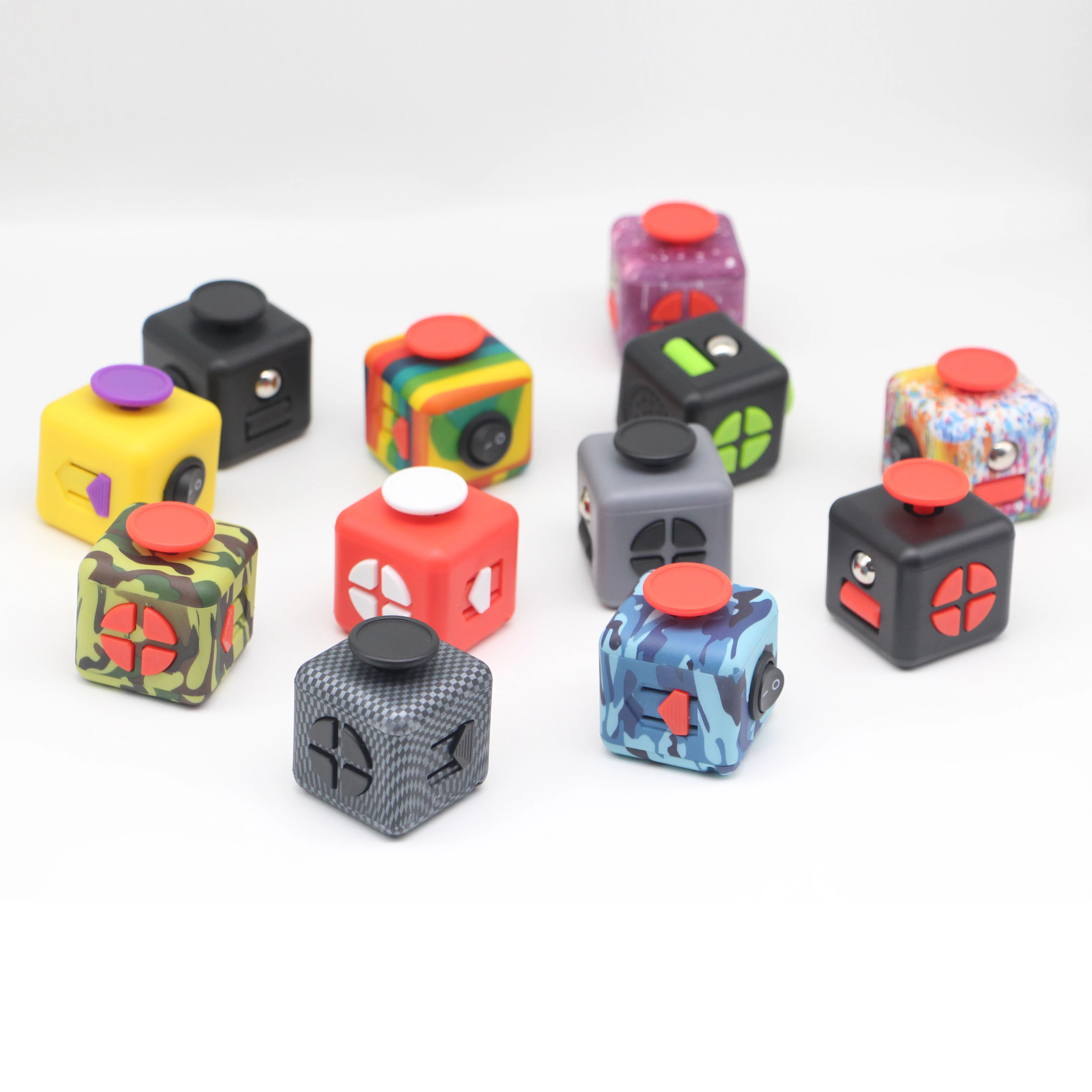 Đồ Chơi Fidget Chống Căng Thẳng Hình Khối Magiques Đẩy Giải Nén Xúc Xắc Cầu Vồng Đầu Ngón Tay Tay Game Antiestress Thư Giãn Đồ Chơi Cho Bé Trai Hình Khối