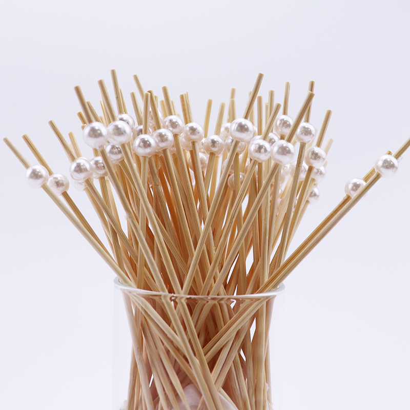 100 Stuks Witte Parel Bamboe Voedsel Fruit Picks Bruiloft Wegwerp Taart Dessert Cocktail Sticks Buffet Cupcake Tandenstoker Spies