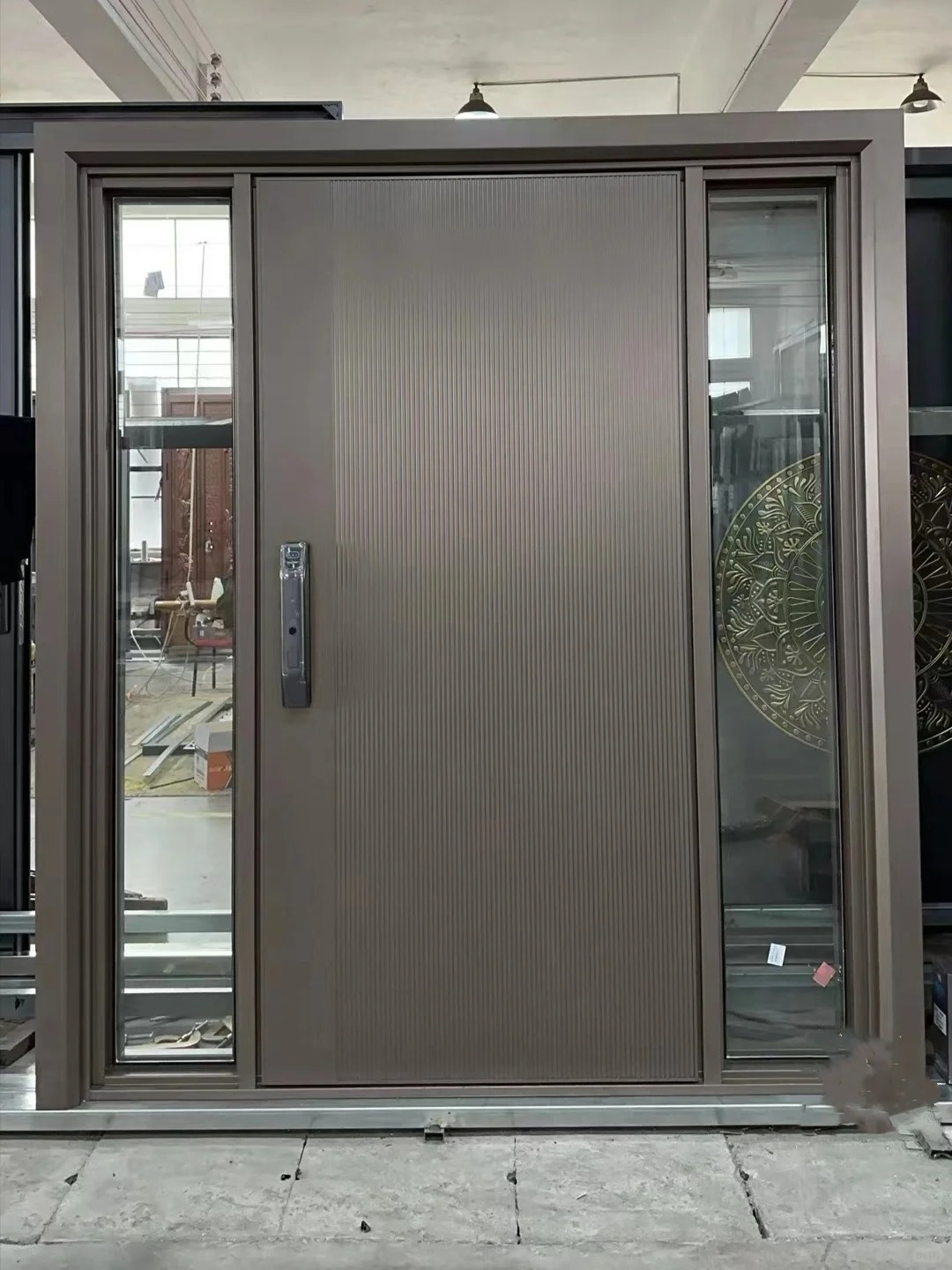 Puerta de entrada de pivote de aluminio doble, puerta de pivote frontal exterior de acero inoxidable para puerta de entrada de aluminio hecha a medida para casa