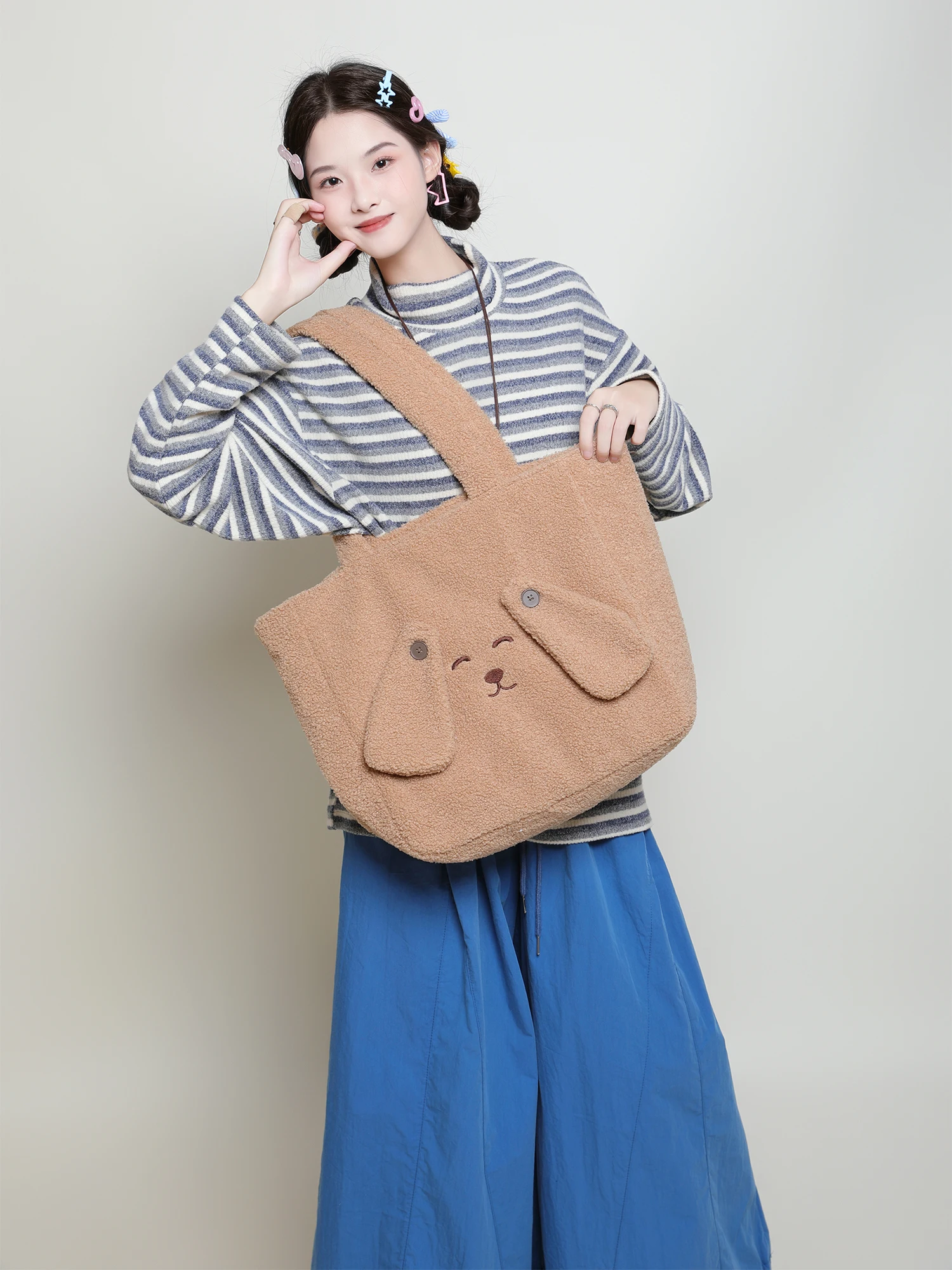 Inverno grande capaci bolsa de ombro de pele de eepskin casual sle tecido macio sacola com design de orelha grande e fecho de zíper
