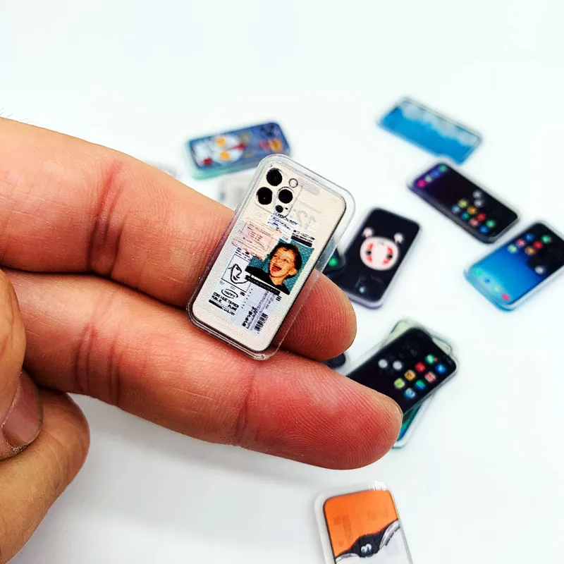 Accesorios para muñecas a escala 1, 6, artículo en miniatura de simulación, Mini modelo de teléfono móvil acrílico de varios estilos para niñas y niños, juguete de simulación, 5 uds.