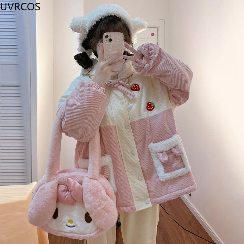 Parkas japonesas de pana dulce para mujer, chaqueta Kawaii Y2k con bordado de fresa, prendas de vestir con capucha, abrigo cálido de felpa para otoño e invierno