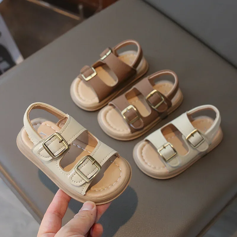 Sandálias macias confortáveis infantis, sapatos de praia fofos casuais para bebês, estilo coreano elegante, novo, verão, 2024