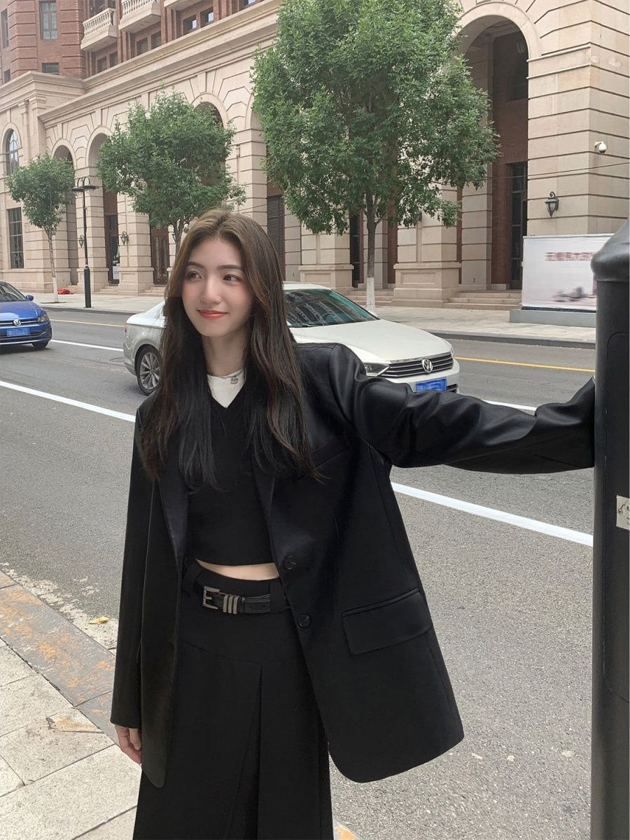 Jaqueta Fena de Couro PU Preta Estilo Casual Solto Nova Moda Primavera Casaco de Lazer de Alta Qualidade E