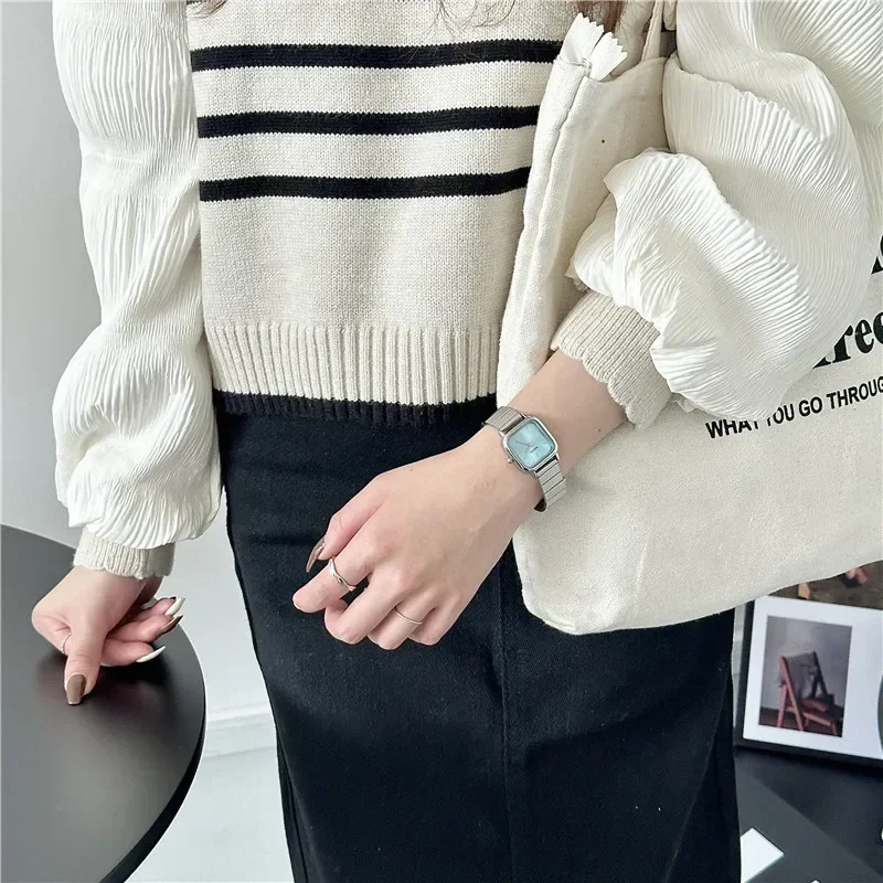 ใหม่ยี่ห้อเหล็กสแควร์ควอตซ์นาฬิกา Retro Minimalist ขนาดเล็กนาฬิกานักเรียนหญิงนาฬิกาข้อมือ Dropshipping