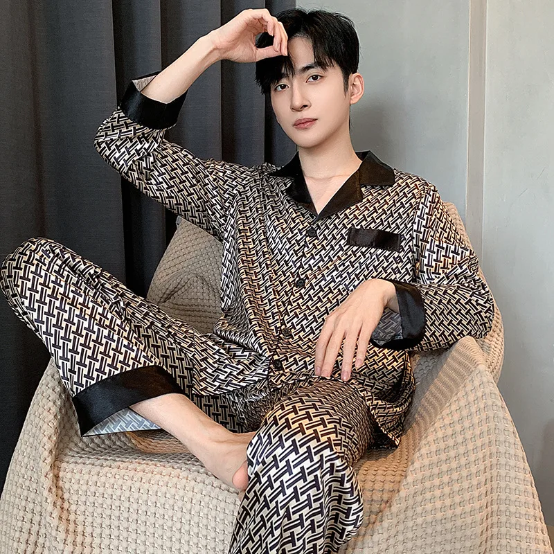 Pajamas Men Spring Summer Thin Ice Silk Luxurious Loose Fitting Home Wear Suit Male Satin Pyjamas Set Night Pajamas Set Men