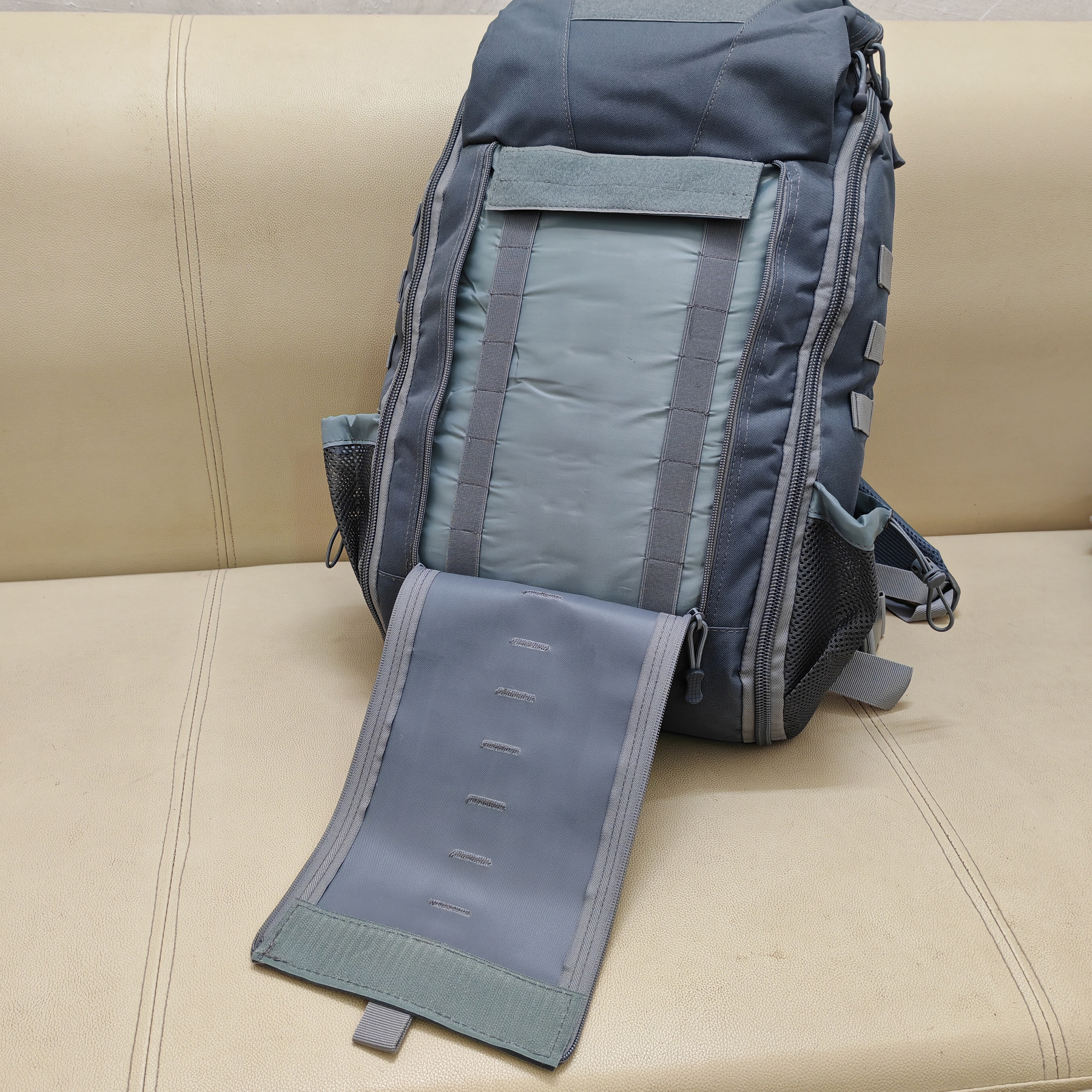 Pacote de assalto médico versátil tático mochilas ao ar livre mochila tática respingo de água