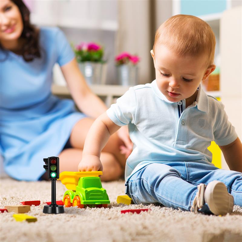 2 Pcs Traffic Lights Simulation Traffic Signal Lights Road Lights Desktop Decor Traffic Marker Sign Lights Model Toys For Kids