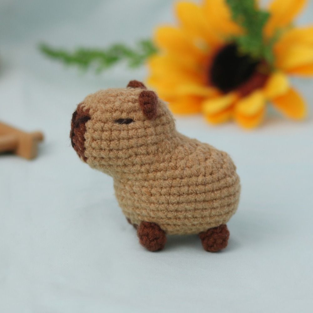 New Beginner Crochet Stuffed Animal Kit Handmade DIY Set Capybara DIY Crochet Kit with Crochet Hooks Guinea Pig Yarn Set Kit