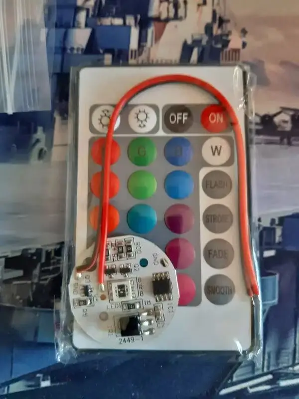 Scheda luci LED a bassa tensione 5V Scheda lampada RGB a colori 3W Sorgente sfumata colorata IR Interruttore remoto wireless a 24 tasti Controllo on/off