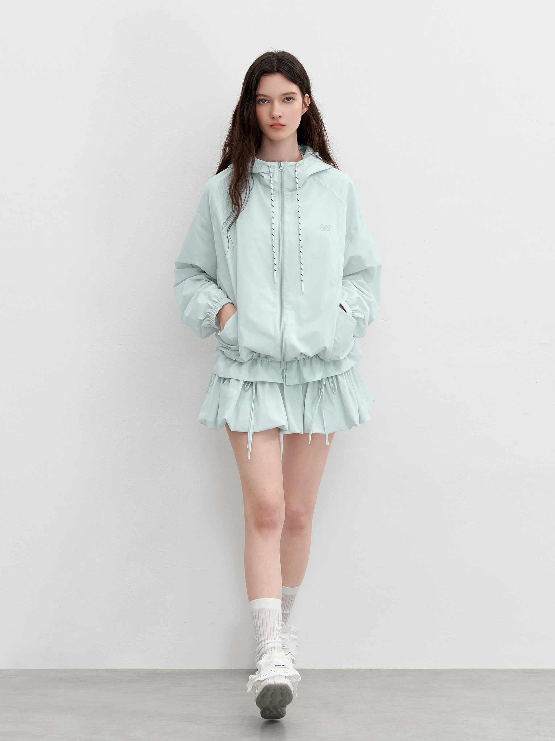 Jaqueta Verde de Design Original AYF, Solta e Leve, Proteção Solar para a Temporada de Outono, Fibra de Poliéster, Manga Long...