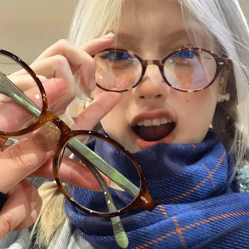 Gafas de protección contra luz azul con montura ovalada Retro Y2K, gafas dulces y frescas para niñas, gafas blancas y negras, gafas simples Vintage para mujer
