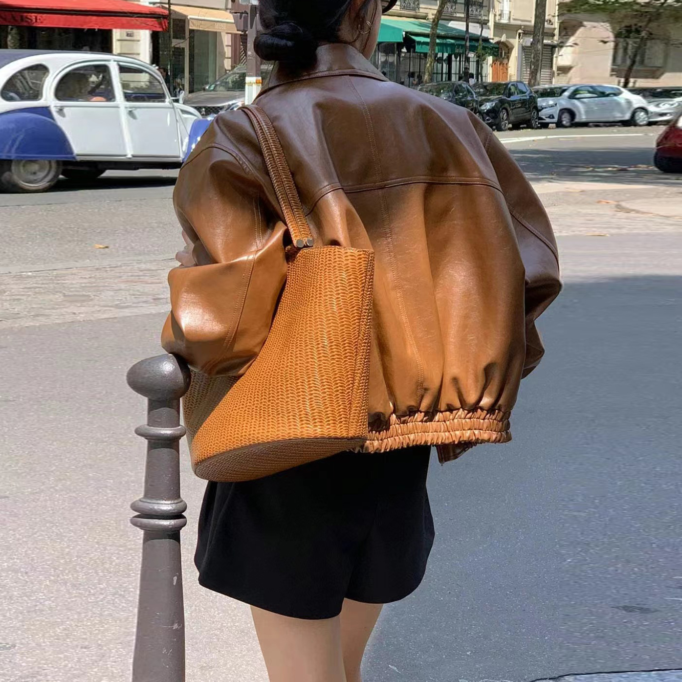 レトロファッション香港スタイル長袖 Pu レザージャケット女性のオートバイのジャケットトップその他の素材 100% 秋 2024