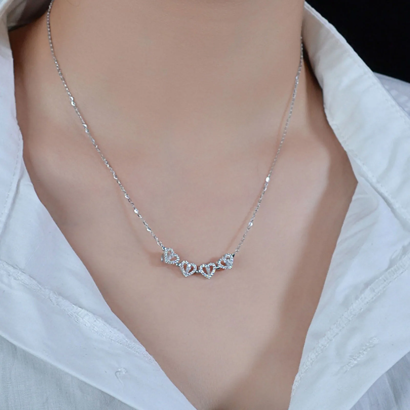 Naszyjnik z zawieszką w kształcie serca z czterolistną koniczyną, biżuteria z cyrkoniami, damski łańcuszek na obojczyk, prezent, otwierany choker.