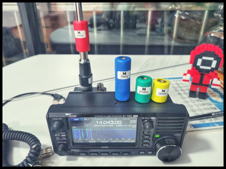 Mới MA-01 7MHz/14MHz/21MHz/28MHz 50W-100W HF Sóng Ngắn Ngoài Trời GP Di Động Ăng Ten Kính Thiên Văn QRP Cho Hàm Đài Phát Thanh G90 IC-705 X5105