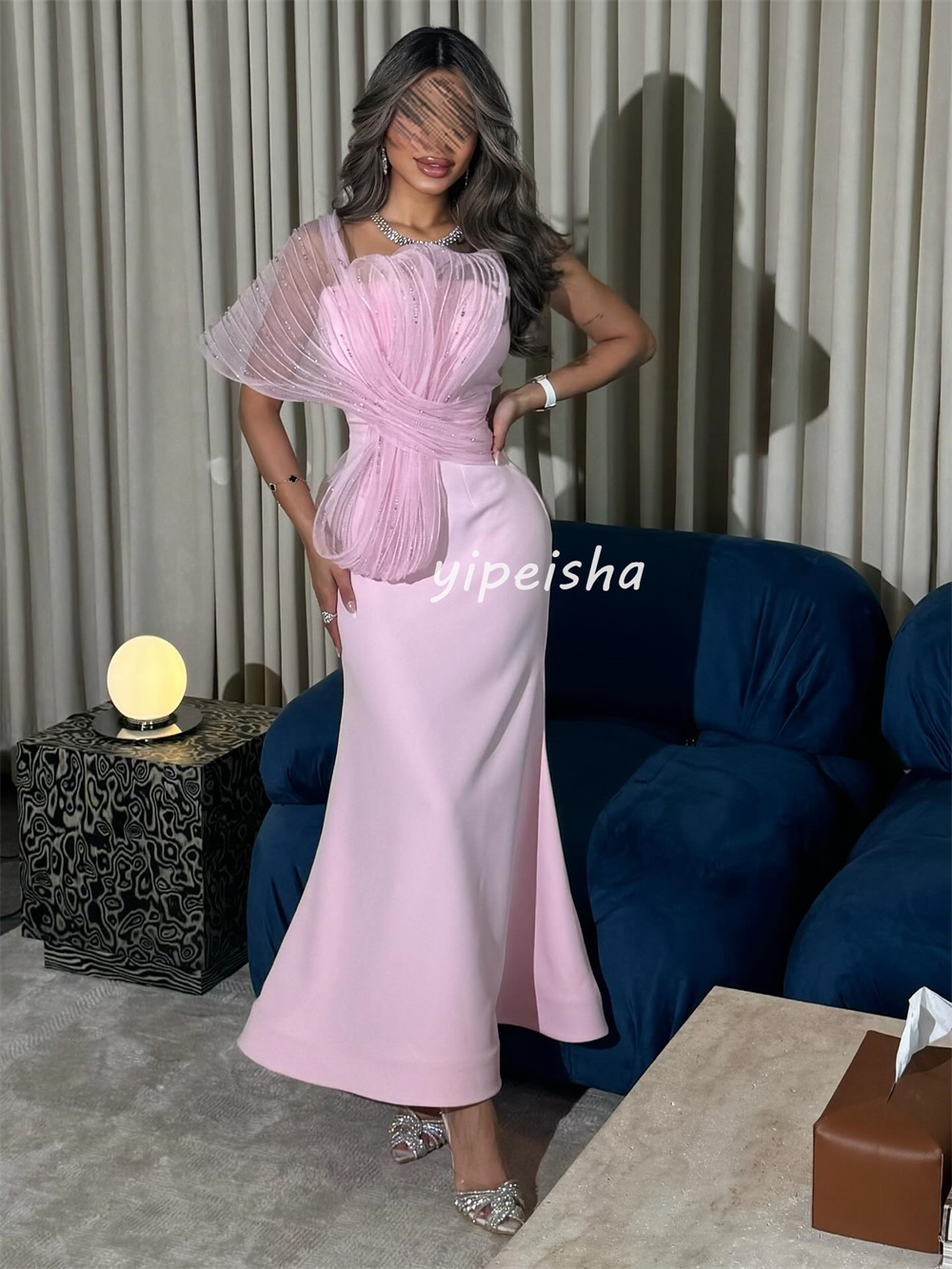 Maßgeschneiderte, passende, komplizierte Jersey-Perlen, Pailletten, Falten, gerüscht, Meerjungfrau, One-Shoulder-Midikleider, maßgeschneiderte Anlasskleider