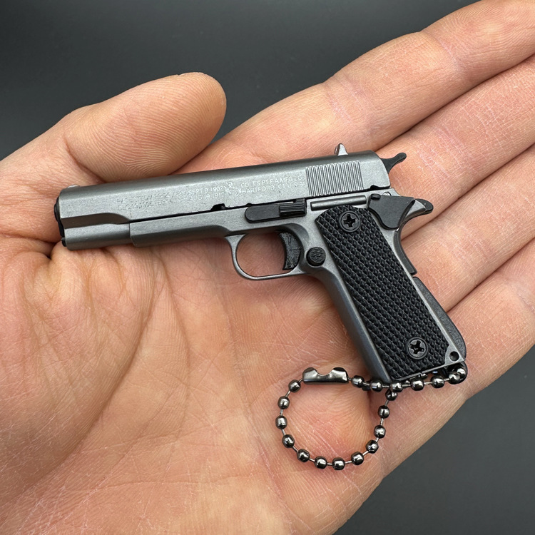 1:3 스케일 합금 콜트 1911 권총 미니 총 금속 키 체인 콜트 1911 권총 키 체인 Fidget 장난감 PUBG 총 선물 Pubg 장식 완구