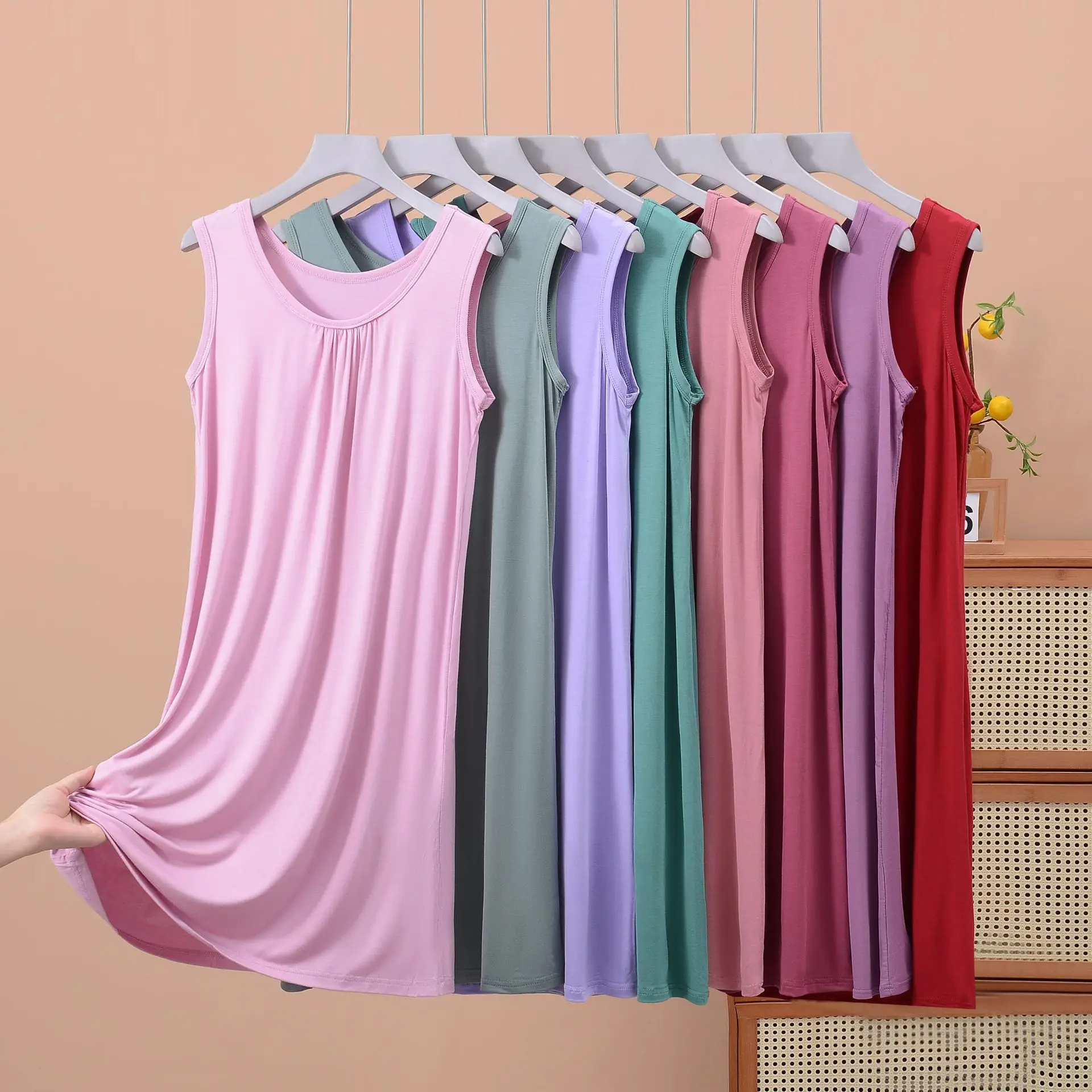 Plus Größe XL bis 8XL Modales ärmelloses Schlafkleid Sommer-Damen-Tankkleid Loses Leibchen-Nachthemd Komfortkleider