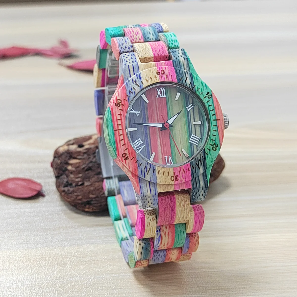 Reloj de cuarzo con correa de bambú colorido para mujer, reloj de pulsera con números romanos a la moda, esfera pequeña, relojes de madera, regalos