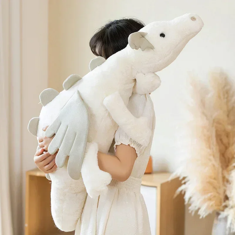New Dragon Plush ของเล่นตุ๊กตาไดโนเสาร์ปีกบินสีขาวสีชมพูสีเขียวสีฟ้ามังกร PLushies ตุ๊กตาของขวัญวันเกิดสําหรับ Boy