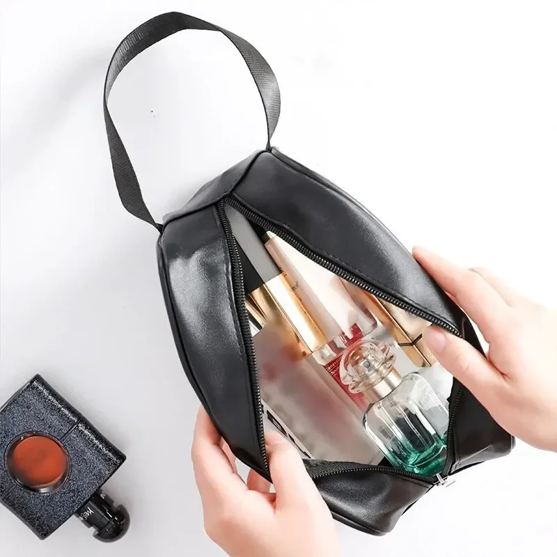Borsa per trucco e articoli da toeletta trasparente in tre stili da 1 pezzo, borsa di stoccaggio portatile smerigliata semitrasparente in PVC di grande capacità