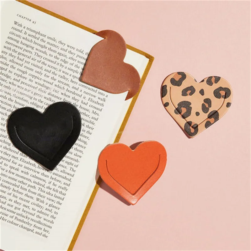 Heart Shaped PU Leather Bookmark Colorful Double Sided Tablet Gift for Book Lovers Readers and Diary Lovers