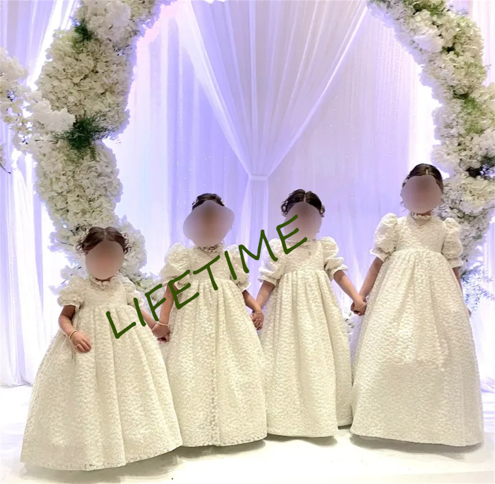 Vestido branco do laço com luva meio-longa para a menina, pescoço alto, inchado, para o casamento, aniversário, baile de formatura