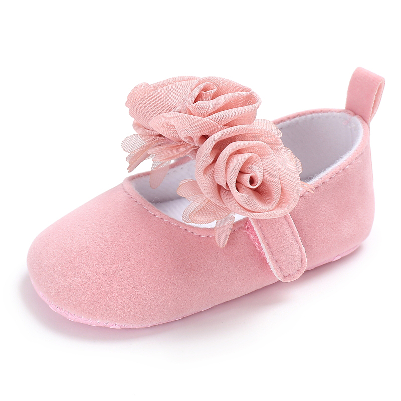 Zapatos de princesa de Color sólido con encaje a la moda para niñas, cómodos zapatos antideslizantes de suela suave para niños pequeños, primeros caminantes blancos para bautismo