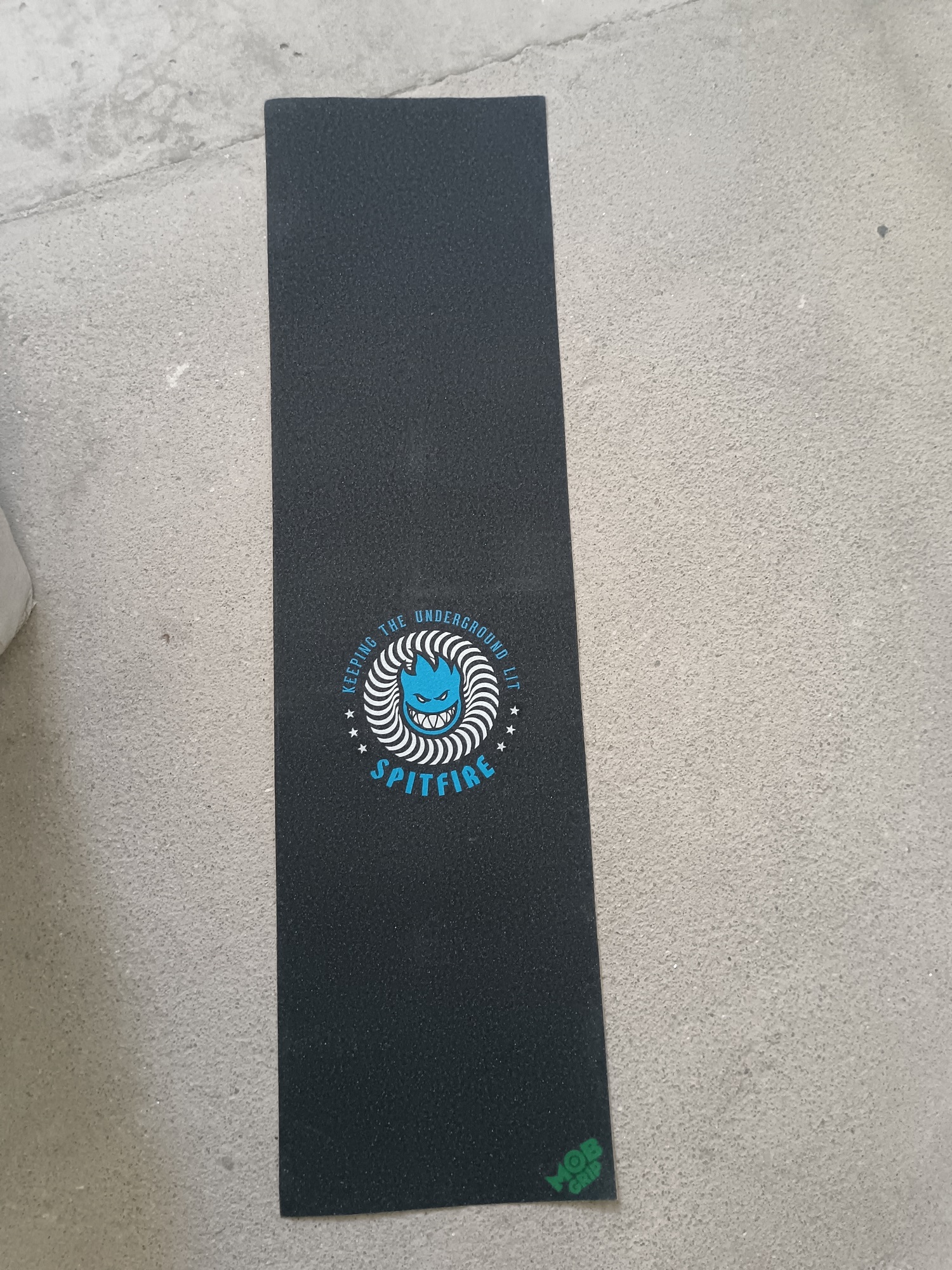สเก็ตบอร์ดGriptape Os780 Pro 33*9 นิ้วกระดาษทราย 1 ชิ้น 83*24 ซม.Spitfire Griptape